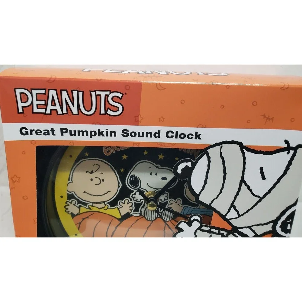 Round Plastic Spooky Sound Wall Clock (8